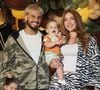 Nem mágoa, nem tensão! Virginia e Zé Felipe posam juntinhos em festa de José Leonardo e web se derrete: 'Família abençoada'