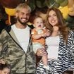 Nem mágoa, nem tensão! Virginia e Zé Felipe posam juntinhos em festa de José Leonardo e web se derrete: 'Família abençoada'