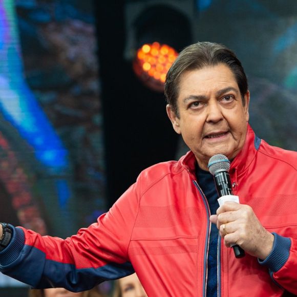 Faustão levou dois tombos no final de 2023 em recuperação do transplante de coração