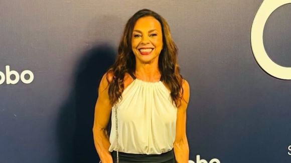 Nem lipoaspiração, nem harmonização: Joyce em 'História de Amor', Carla Marins revela qual sua única cirurgia estética e crava. 'Não quero ser jovem de novo'