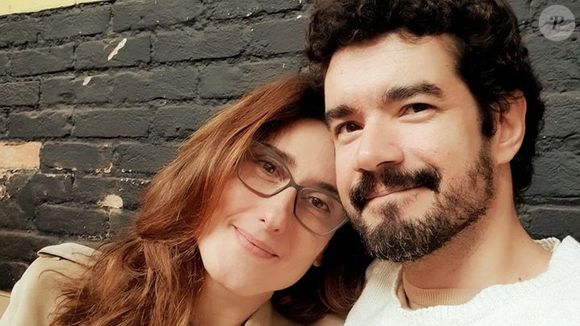 A chef de cozinha e apresentadora Paola Carosella conheceu o namorado, Manuel Sá, por um app de relacionamentos