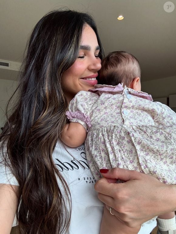 Namorada de João Mendes, Giovanna Buscacio compartilha momento com a filha Teresa