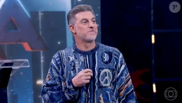 Ao anunciar Luan Pereira no 'Dança', Luciano Huck disse que o cantor 'Tem ‘dado’ muito trabalho pra produção'