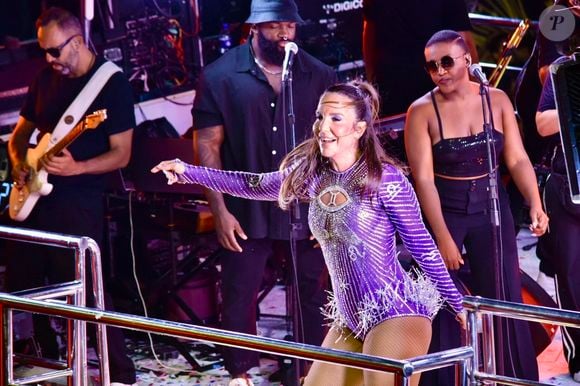 Ivete Sangalo se apresenta no Palco Rio às 22h em Copacabana. Aqui vai uma dica, opte pelo metrô para entrar e sair de Copacabana.