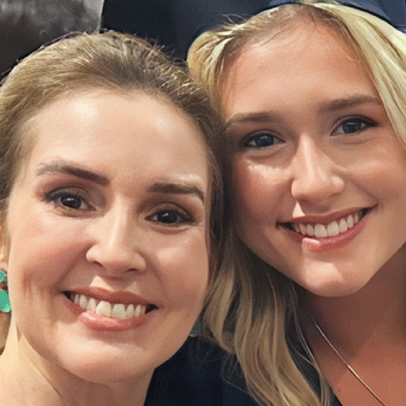 Em 2005, pouco tempo depois da primeira perda, Renata Capucci e o marido, o médico Ivo Sternick, comemoraram o nascimento de Lily