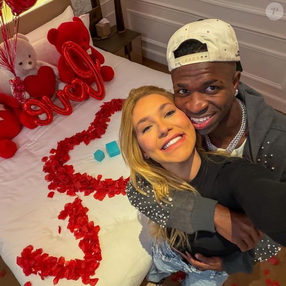 Vini Jr. e Virginia Fonseca: namoro oficializado após separação de menos de três semanas por conta de mensagens que jogador trocou com outra mulher