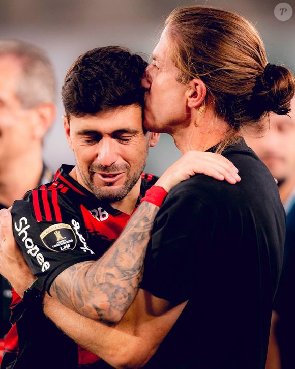 Esperança rubro-negra em campo: Milhões de torcedores acompanham o Flamengo em mais uma final mundial nesta quarta-feira