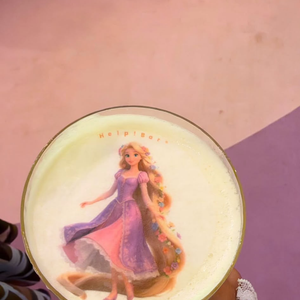 Até a bebida era personalizada na festa dos 4 anos de Maria Alice, filha de Virginia e Zé Felipe!