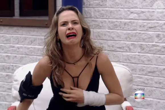 Ana Paula Renault e o macacão preto: empresário da sister chegou a confirmar que a peça estava entre as opções para look da final