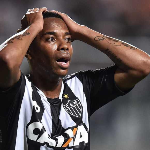 ‘Tremembé’: segunda temporada nem estreou e Robinho já cogita processar a Amazon; equipe jurídica traça estratégia antes de agir