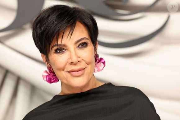 2023: nesta foto, Kris Jenner aparece com rugas embaixo dos olhos