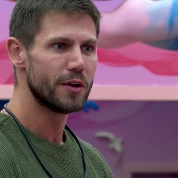 Com rejeição menor, Jonas Sulzbach desponta como possível sobrevivente da berlinda