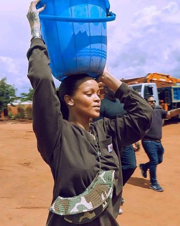 Rihanna sobre a Fundação Clara Lionel: "Hoje temos alcance global, mas essa noção de amor pela comunidade e pelas nossas raízes está profundamente enraizada no DNA da fundação"
