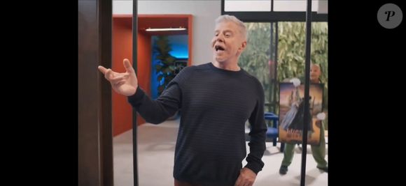 Cena musical de Três Graças com Miguel Falabella cantando Defying Gravity viraliza