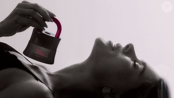 Apenas uma borrifada: como o Boticário usou a ciência para criar a 1ª fragrância do mundo que desperta a sensualidade feminina?