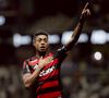 Equipe de Bruno Henrique, do Flamengo, se pronunciou sobre rumor do atacante ser pai de criança de 3 anos: 'Lamentamos ainda a tentativa de conturbar o ambiente e o entorno do atleta às vésperas de uma partida tão importante para o atleta e para o Flamengo'