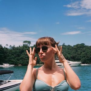 "O músculo da coxa da gata definidíssimo", observou uma seguidora em uma das fotos