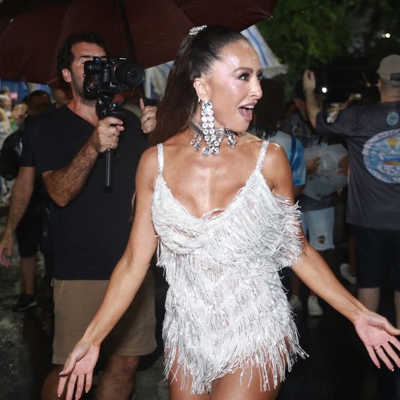Sabrina Sato desejava um vestido de noiva com silhueta volumosa, inspirado na estética dos anos 1980