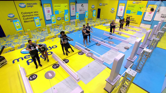 Brothers disputam prova de resistência no BBB 26 na madrugada desta sexta-feira (6)