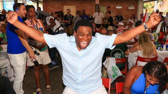 A Beija-Flor é a grande campeã do Carnaval 2025 do Rio de Janeiro!