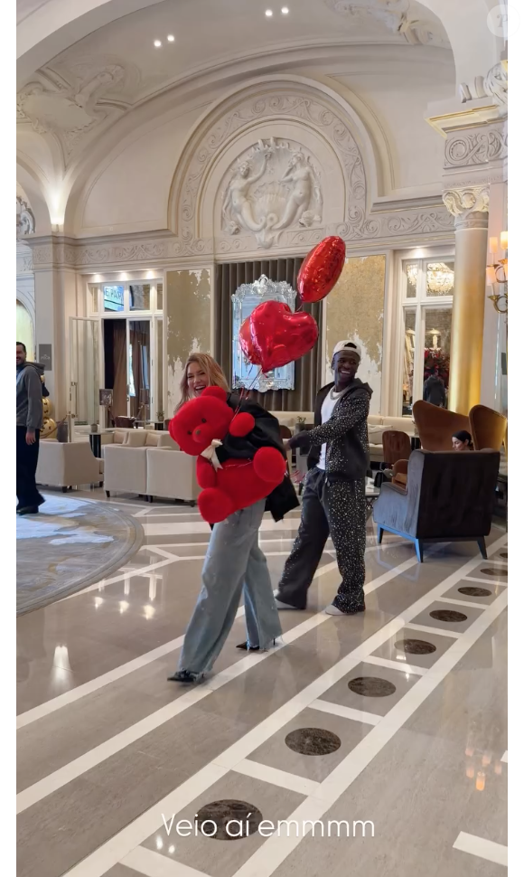 Neymar, Luciano Huck, Tainá Militão, Éder Militão, Lucas Paquetá e Fernanda Gentil foram famosos que vibraram pelo casal