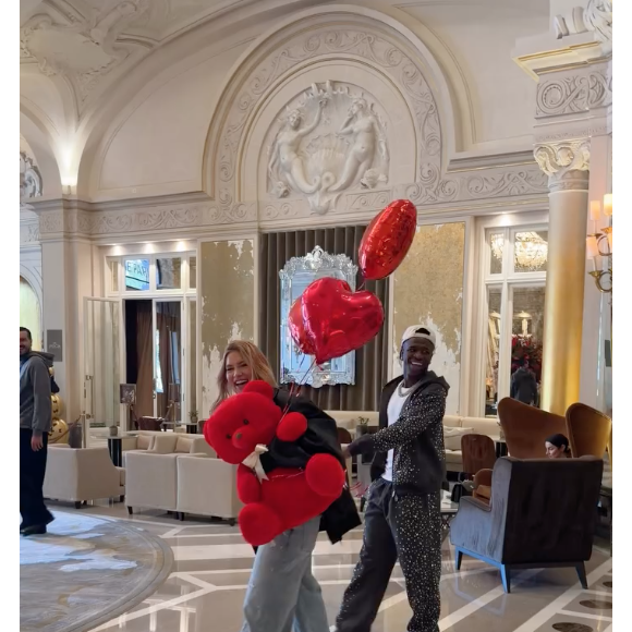 Neymar, Luciano Huck, Tainá Militão, Éder Militão, Lucas Paquetá e Fernanda Gentil foram famosos que vibraram pelo casal