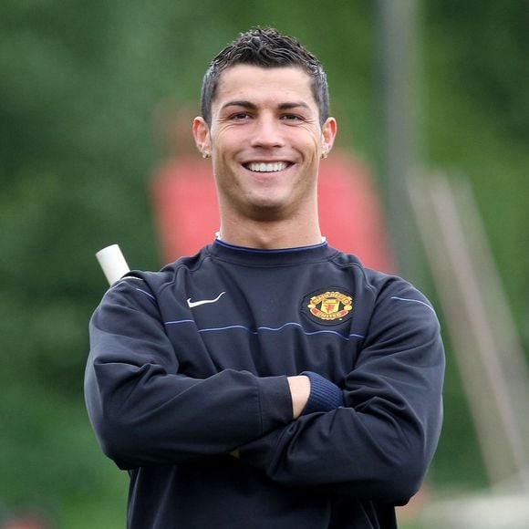 Na época, Cristiano Ronaldo representava o Manchester United e chegou a viver um affair com Eliza Samudio