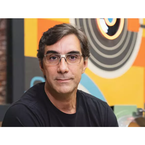 Rodrigo Dourado substituiu Boninho na direção do 'BBB 25'