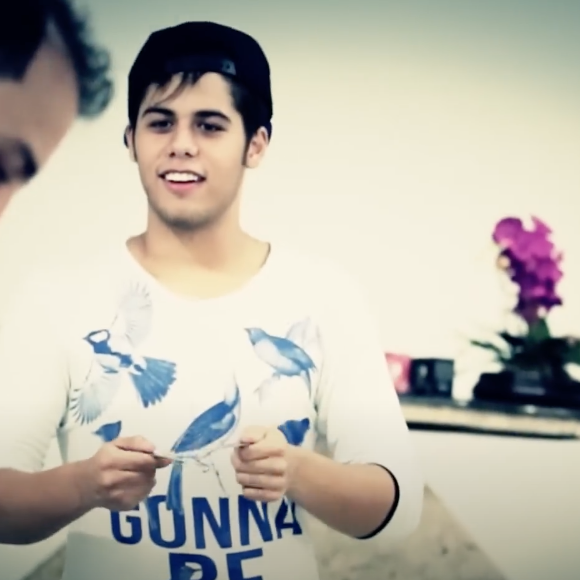 Apesar da semelhança, Zé Felipe tinha seu estilo próprio tanto na música quanto na aparência