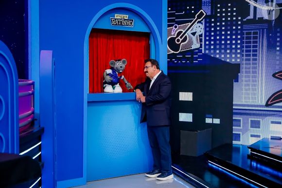 Ratinho ainda chamou a deputada de ‘feia do capeta’ e mandou a petista ‘lavar roupa’