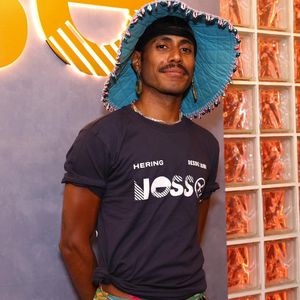 Ícaro Silva já deu início aos trabalhos de pré-produção e mudou o visual