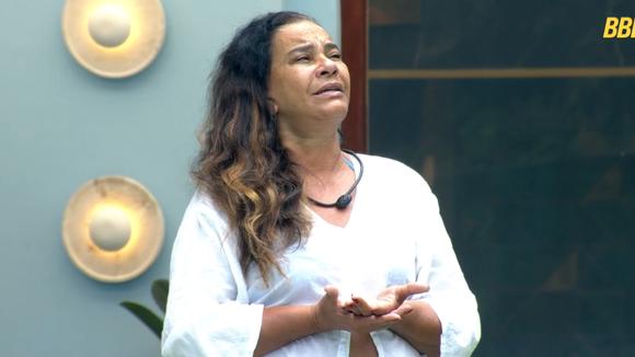 'Sabe quanto eu recebo?': Solange Couto revela valor real da sua aposentadoria e aponta questionamento de agente de saúde ao usar o SUS