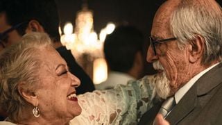 A psicologia explica que os aposentados mais felizes não são aqueles que se mantêm ocupados: são os que aprenderam a diferença entre preencher o tempo e aproveitá-lo