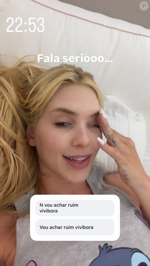 Virgínia Fonseca: ‘Pra mim, uma das melhores coisas quando eu chego no Brasil é que eu não preciso ficar colocando horário de outro país e nem bandeiras. É muito mais fácil’