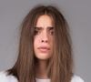Nos cabelos, o creme Nivea pode ser usado como um produto de styling de emergência, quando precisamos controlar os cabelos arrepiados e as mechas rebeldes