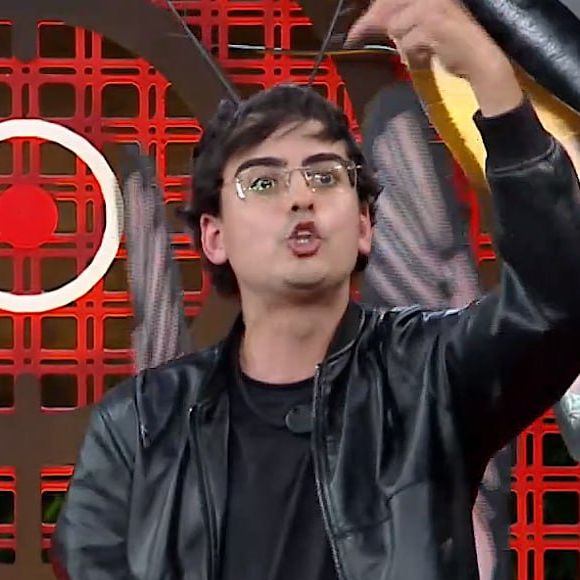 Dudu Camargo desconversou em papo com Walério sobre sexualidade