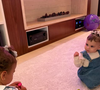 Neymar publicou na manhã desta quinta-feira (10), uma foto super fofa das filhas Mavie e Helena, juntas.