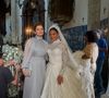 Vestido de casamento da Maria de Fátima (Bella Campos) em 'Vale Tudo', já foi usado por noiva da vida real.