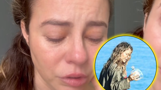Final de 'Vale Tudo'! Paolla Oliveira compartilha diário e chora em despedida de Heleninha, e web provoca: 'De alegria?'