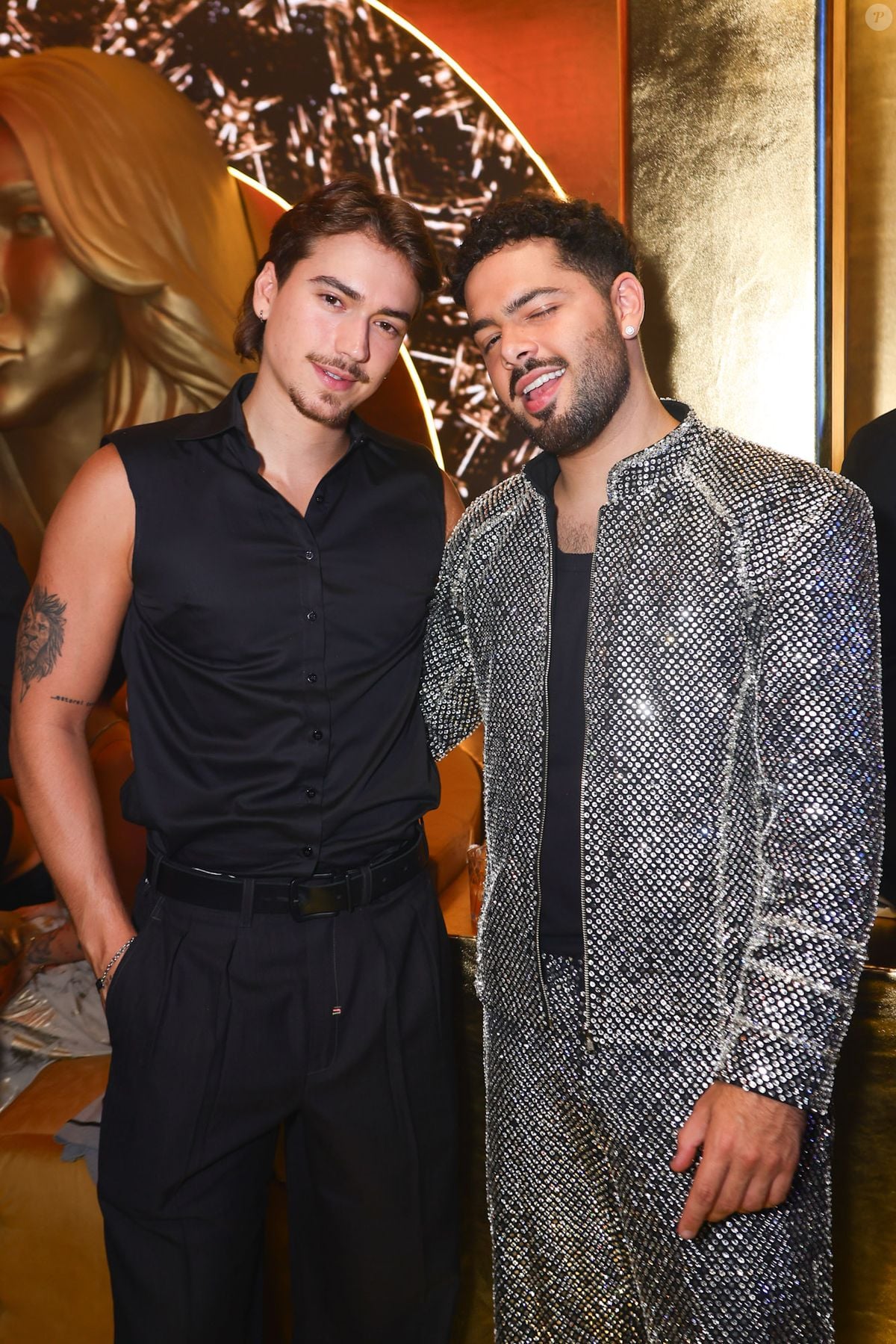 Foto Pedro Sampaio E O Namorado Henrique Meinke Outro Casal Na Festa foto-pedro-sampaio-e-o-namorado-henrique-meinke-outro-casal-na-festa