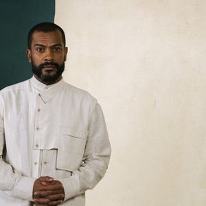 João Rubens (Samuel de Assis) brilhando nas cenas de 'Três Graças'