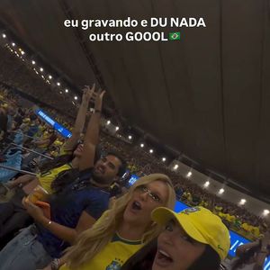 Virgínia Fonseca assistiu o jogo de um camarote no Maracanã ao lado de amigos