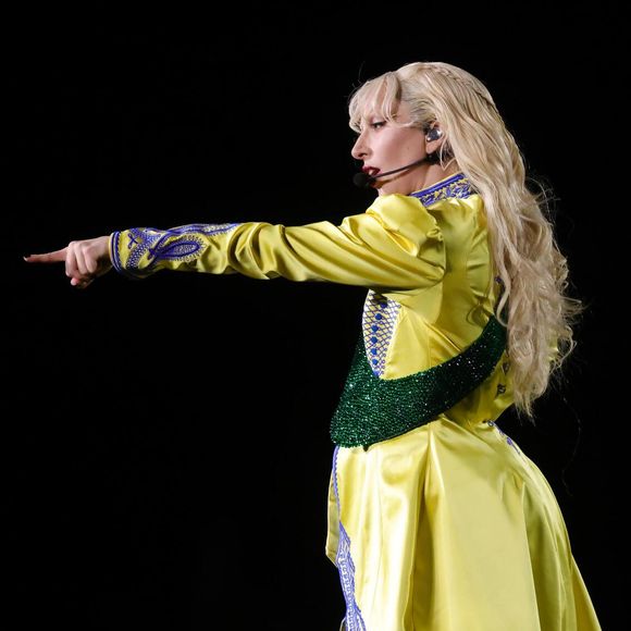 Lady Gaga teria descoberto pela imprensa, no dia seguinte ao show