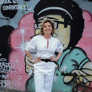 Direto de 'Vale Tudo', Débora Bloch na festa de aniversário de Humberto Carrão