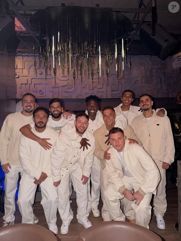 Namorado de Virgínia, Vini Jr. reuniu amigos em 1º réveillon com a apresentadora do SBT