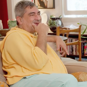 "Gente o que aconteceu que esse cara?" e "Gente… eu dormi quanto tempo???? Ele engordou tipo 30 kg" foram alguns comentários sobre Zeca Camargo na publicação