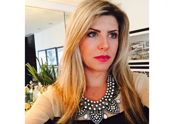 Desde que deixou o 'BBB', Íris Stefanelli apostou em cuidados com a pele mais sutis