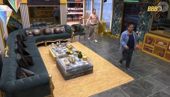 Milena causa polêmica envolvendo perfume no 'BBB 26'