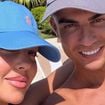 Piscina de luxo e cueca branca: Cristiano Ronaldo chama atenção em fotos na mansão com a esposa, Georgina Rodríguez