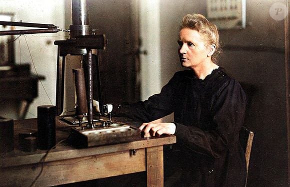 As cartas trocadas entre Curie e Einstein eram bem diferentes: as dele eram datilografadas em alemão e transbordavam expressividade e respeito pela colega. As dela, escritas à mão em francês, revelam uma pessoa pragmática e discreta